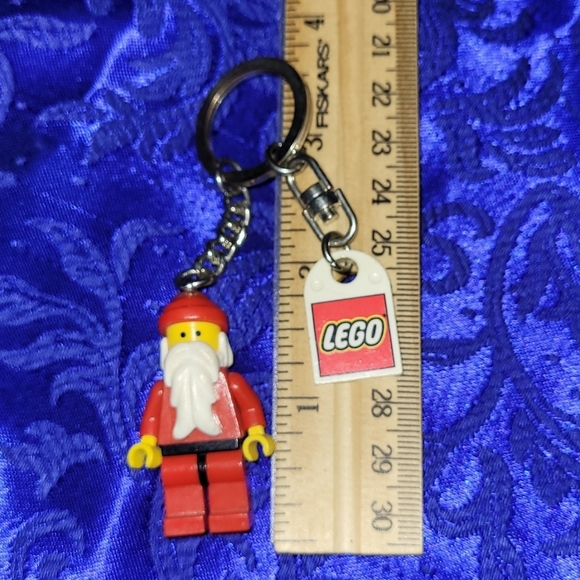 🎅 LEGO Santa Minifigure Keychain - Cute Stocking Stuffer!! 🎄🎁 - Picture 4 of 12